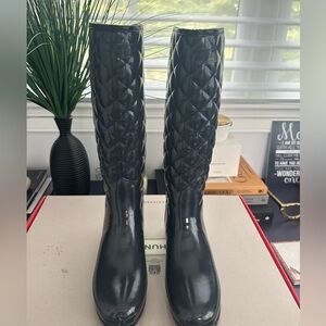 Hunter Boots gray size 8